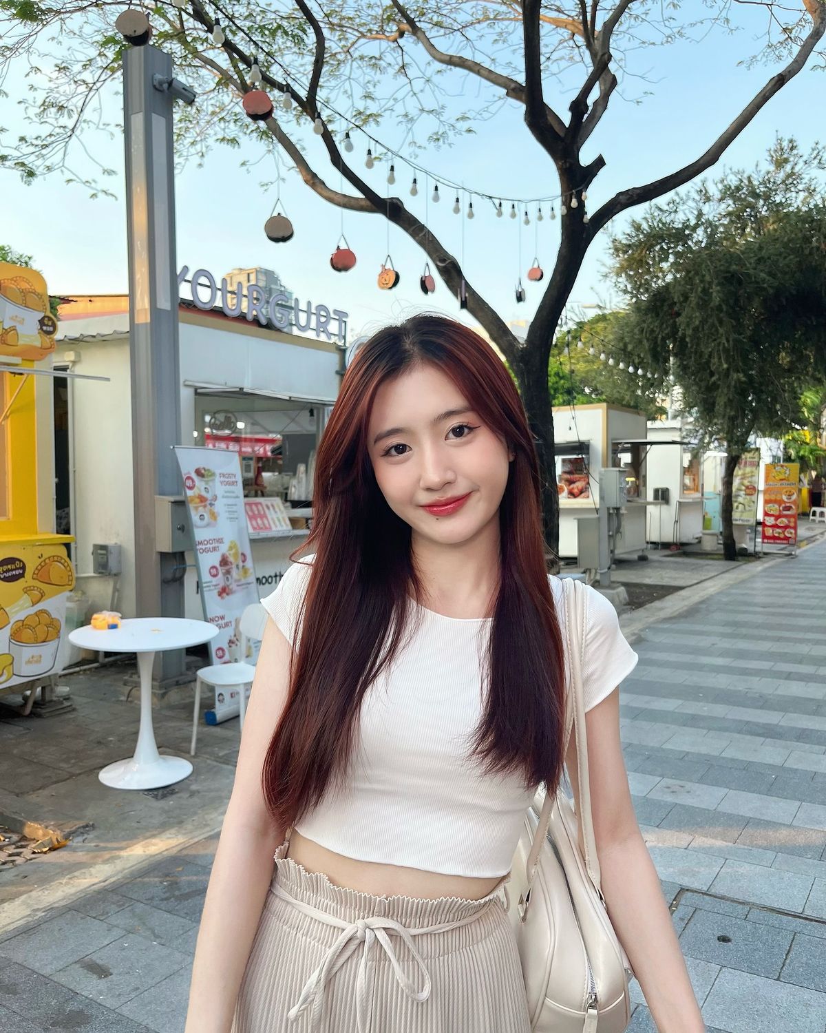 Galeri foto OVO88 ⚔️ Link Situs Slot Thailand Gacor Paling Terpercaya Mudah Menang Hari Ini di Solo